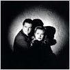 La Cinquième colonne : photo Alfred Hitchcock, Priscilla Lane, Robert Cummings