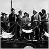 Don Camillo Monseigneur : photo Carmine Gallone, Fernandel, Gino Cervi