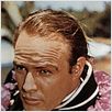 Les Révoltés du Bounty : photo Lewis Milestone, Marlon Brando