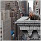Dos au mur : photo Elizabeth Banks, Jamie Bell