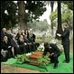 Six Feet Under : photo James Cromwell, Lauren Ambrose, Matthew St. Patrick, Michael C. Hall
