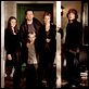 Runaway : photo Donnie Wahlberg, Dustin Milligan, Leslie Hope, Nathan Gamble, Sarah Ramos