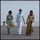 Hollywoo : photo Florence Foresti, Frédéric Berthe, Nikki Deloach, Pascal Serieis