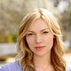October Road : photo Laura Prepon