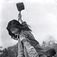 Une jeune fille à la dérive : photo Kirio Urayama, Masako Izumi