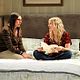 <b>Kaley Cuoco, Mayim Bialik</b> Photo : The Big Bang Theory