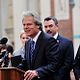 <b>Abigail Hawk, Bruce Altman, Tom Selleck</b> Photo : Blue Bloods