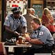 <b>Billy Gardell, Reno Wilson</b> Photo : Mike & Molly
