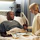 <b>Beth Riesgraf, Danny Glover</b> Photo : Leverage