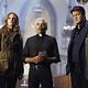Castle : photo Nathan Fillion, Sal Lopez, Stana Katic