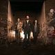 <b>Drew Roy, Moon Bloodgood, Noah Wyle</b> Photo : Falling Skies