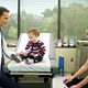 Bébé mode d'emploi : photo Christina Hendricks, Greg Berlanti, Hayes MacArthur
