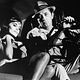 Les Nerfs à vif : photo Barrie Chase, Robert Mitchum