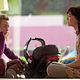 <b>Mandy Moore, Melissa George</b> Photo : Swinging with the Finkels