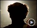 Coluche, l'histoire d'un mec Extrait vidéo VF