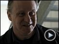 Un chic type Bande-annonce VO