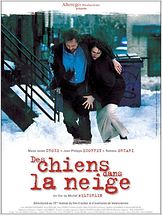 Des chiens dans la neige