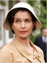 Julia Ormond