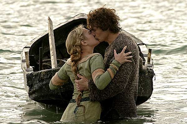 Sophia Myles  Photo de ses film...