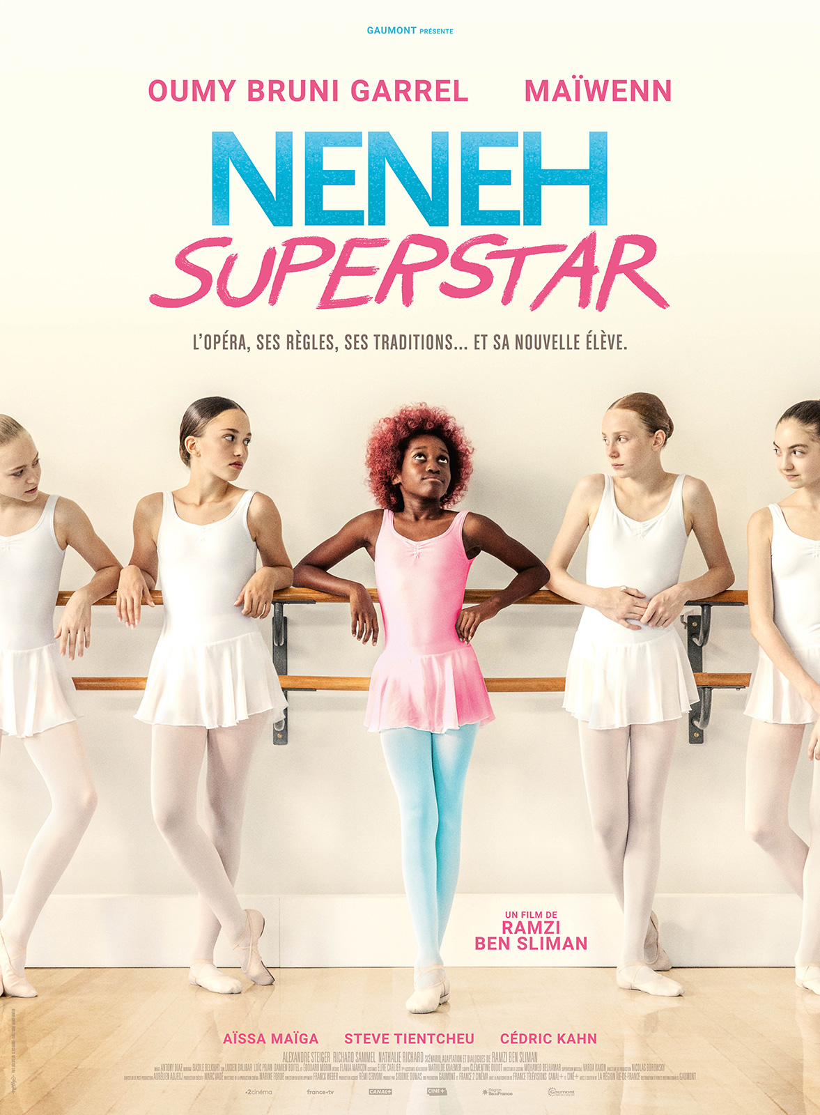 Née pour danser, Neneh est une petite fille noire de 12 ans qui vient d'intégrer l'école de ballet de l'Opéra de Paris. Malgré son enthousiasme, elle va devoir redoubler d'efforts pour s'arracher à sa condition et se faire accepter par la directrice de l'établissement, Marianne Belage.