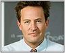 Matthew Perry dans la peau de Zac Efron ! 