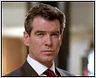 Pierce Brosnan chante ABBA ! 