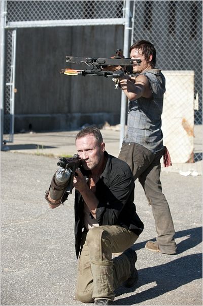 The Walking Dead : photo Michael Rooker, Norman Reedus