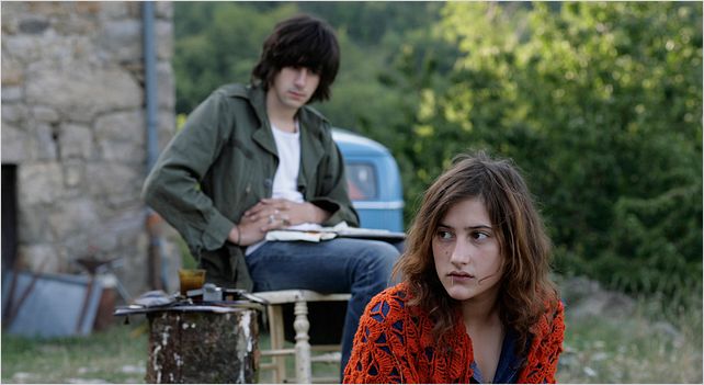 Après Mai : photo Clément Métayer, Lola Creton