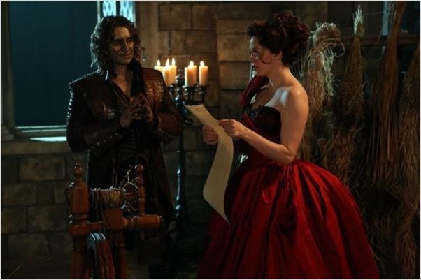 Once Upon A Time : photo Robert Carlyle, Rose McGowan
