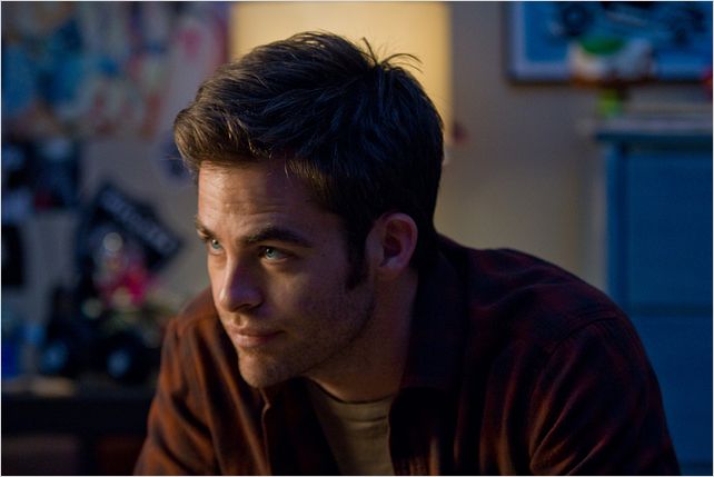 People Like Us : photo Chris Pine