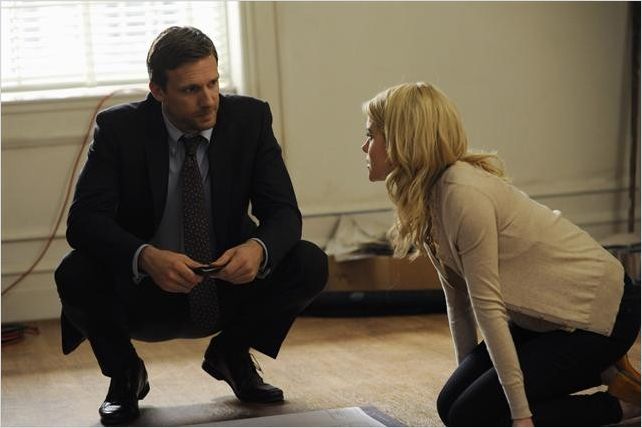 666 Park Avenue : photo Rachael Taylor, Teddy Sears