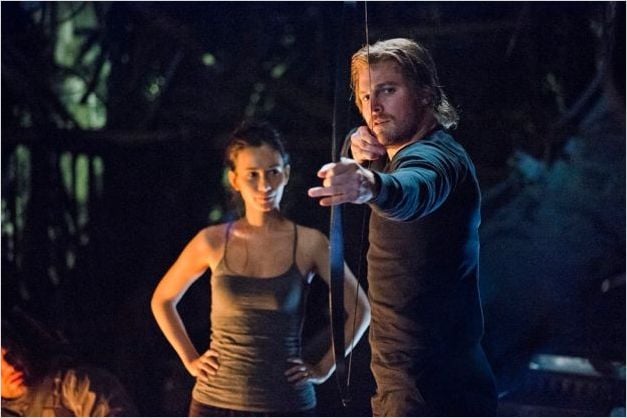 Arrow : photo Celina Jade, Stephen Amell
