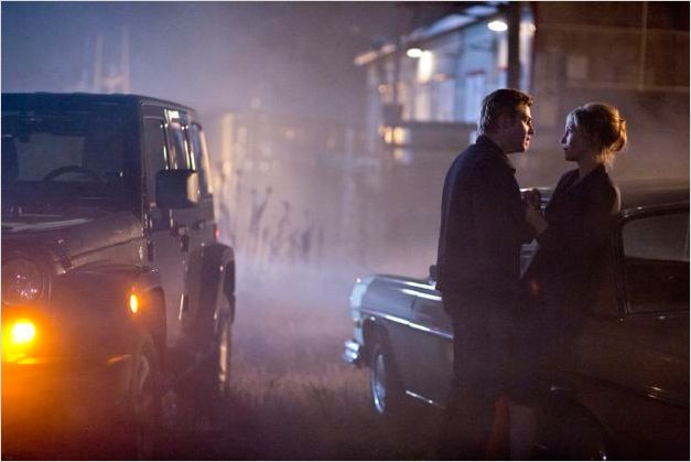 Bates Motel : photo Max Thieriot, Vera Farmiga