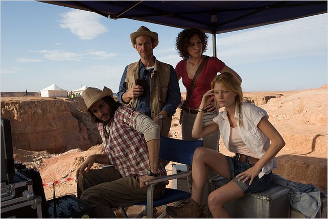 Pyramide : Photo Amir Kamyab, Ashley Hinshaw, Christa Nicola, Denis O’Hare