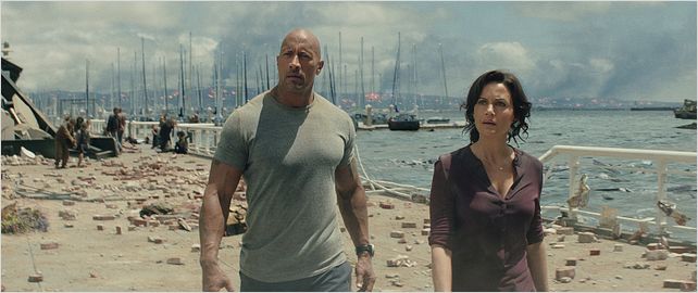 San Andreas : Photo Carla Gugino, Dwayne Johnson