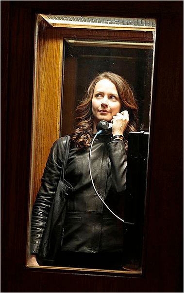 Photo Amy Acker