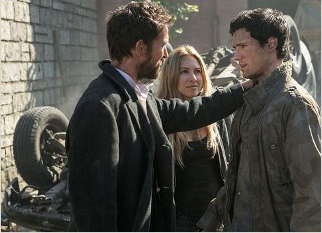 Photo Drew Roy, Noah Wyle, Sarah Carter
