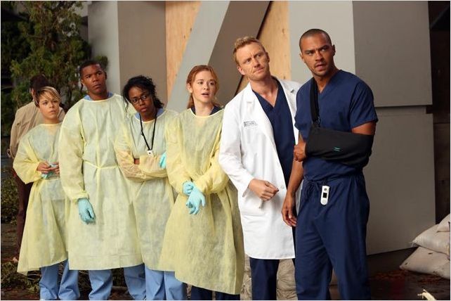 Photo Gaius Charles, Jerrika Hinton, Jesse Williams, Sarah Drew, Tina Majorino