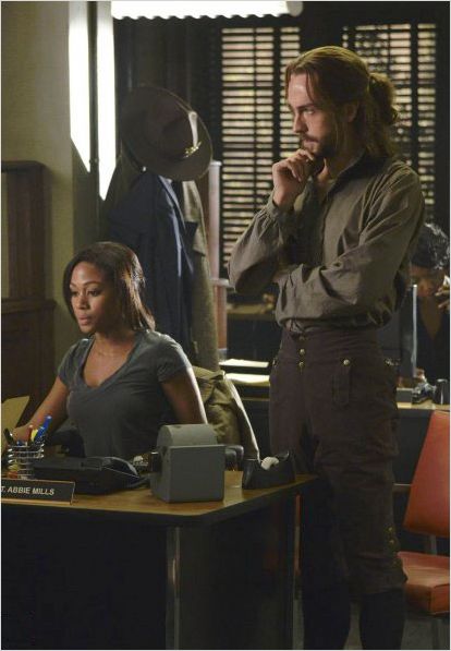 Photo Nicole Beharie, Tom Mison
