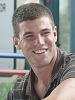 Austin Stowell dans le film L'Incroyable histoire de Winter le dauphin
