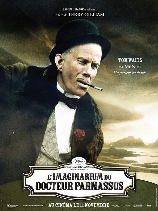 http://images.allocine.fr/r_760_x/medias/nmedia/18/70/33/27/19182071.jpg