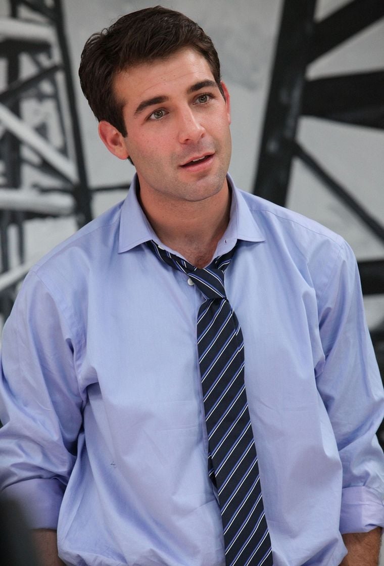 James Wolk  Photos de ses s�ries TV (3 sur