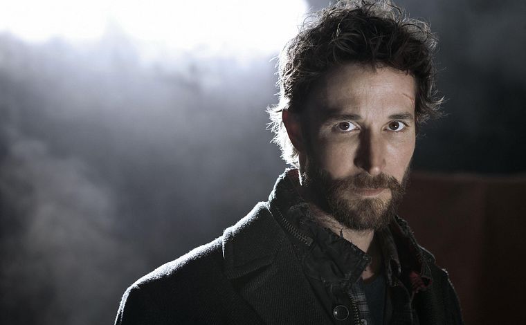 Falling Skies