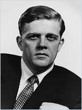 Pat Hingle