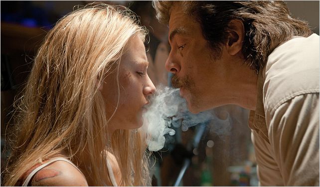 Savages : photo Benicio Del Toro, Blake Lively