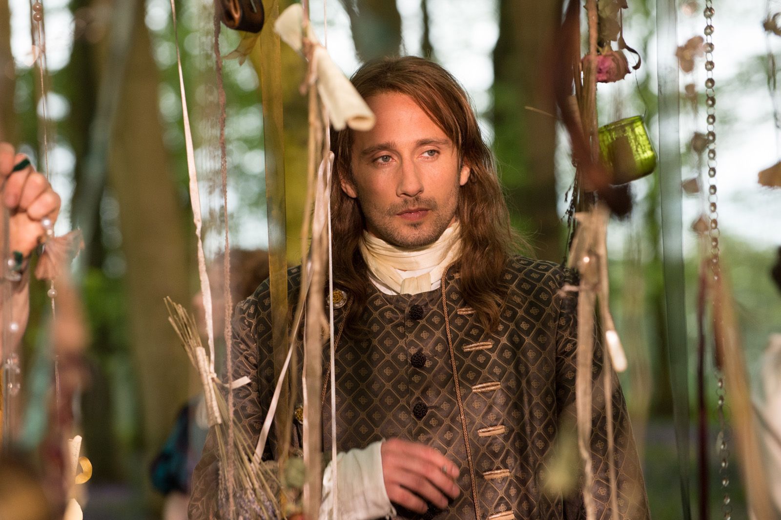 Les Jardins du Roi - Matthias Schoenaerts