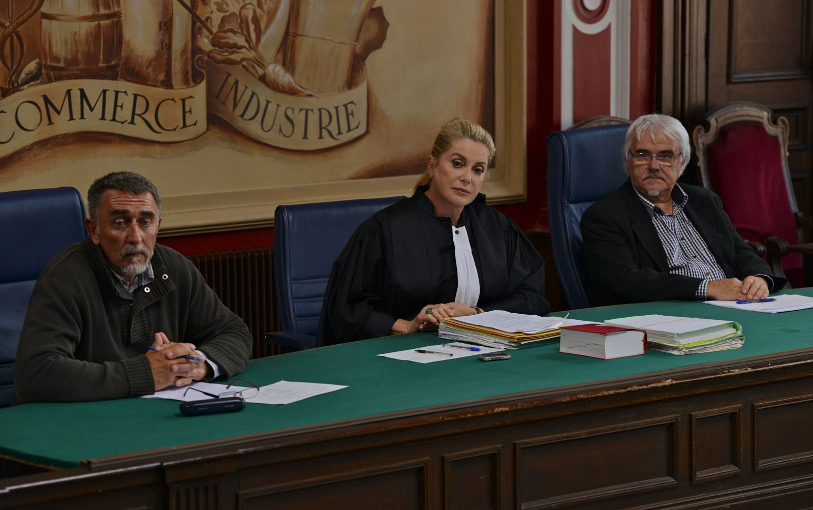 La tête haute