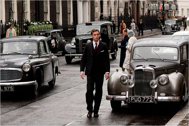 http://images.allocine.fr/r_640_600/b_1_d6d6d6/medias/nmedia/18/79/89/42/20032905.jpg